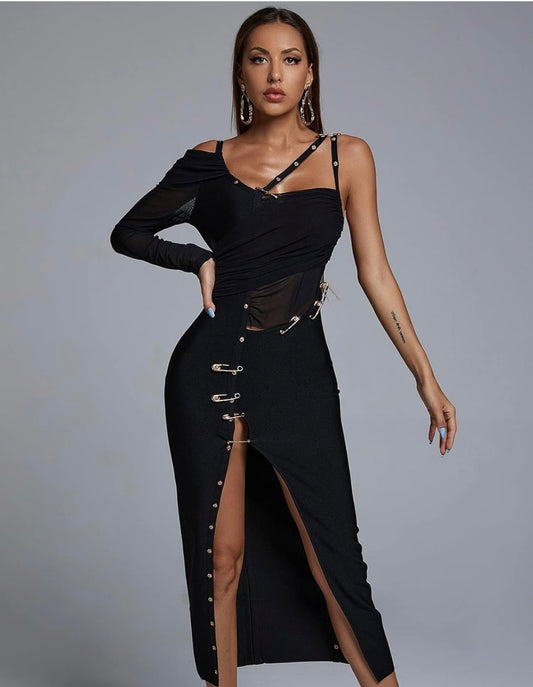 Safety pin bandage gown