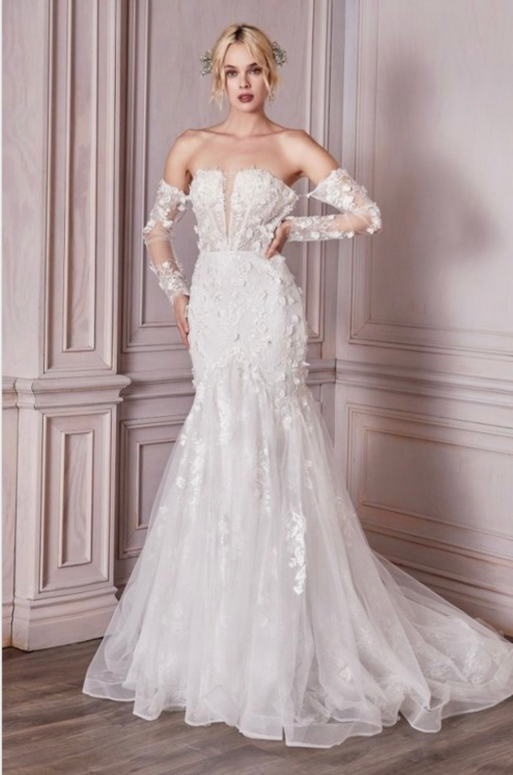 FITTED LONG SLEEVE BRIDAL GOWN BY CINDERELLA DIVINE